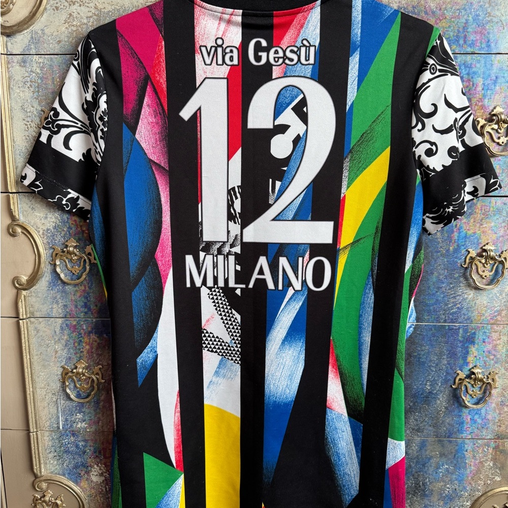 Versace Multicolor Graphic T-Shirt (soccer jersey) - Picture 6 of 7